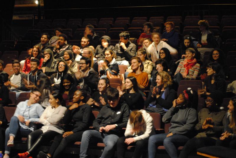 Photo formation Accompagner ses élèves à la découverte du théâtre en secondaire