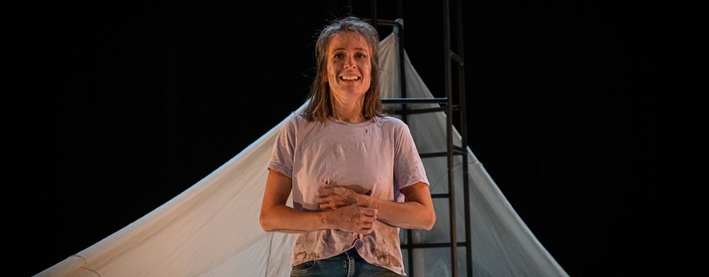 Photo défilante À la périphérie 1